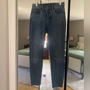 J Crew Factory 10 inch High Rise Skinny Jean. Size 26